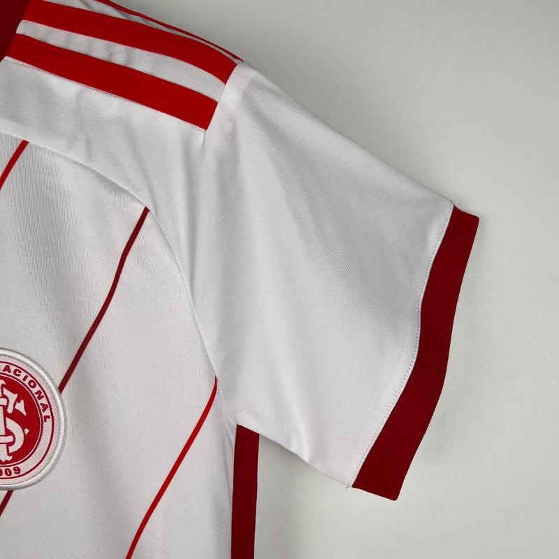 camisa-camiseta-sc-internacional-adidas-banrisul-colorado-versao-versao-torcedor-feminina-23-24-away-fora-ii-secundaria-2-vermelha-vermelho-branca-branco_7