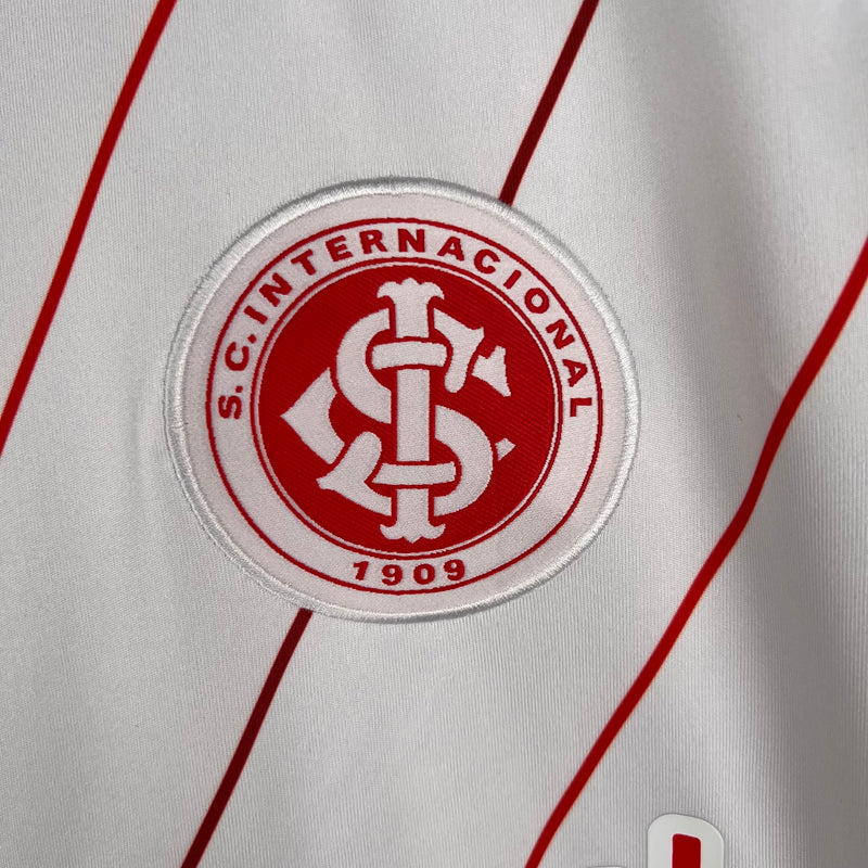camisa-camiseta-sc-internacional-adidas-banrisul-colorado-versao-versao-torcedor-masculina-23-24-away-fora-ii-secundaria-2-vermelha-vermelho-branca-branco_6