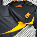 camisa-camiseta-sc-internacional-adidas-banrisul-colorado-versao-versao-torcedor-masculina-23-24-treino-treinamento-preta-preto-laranja_8