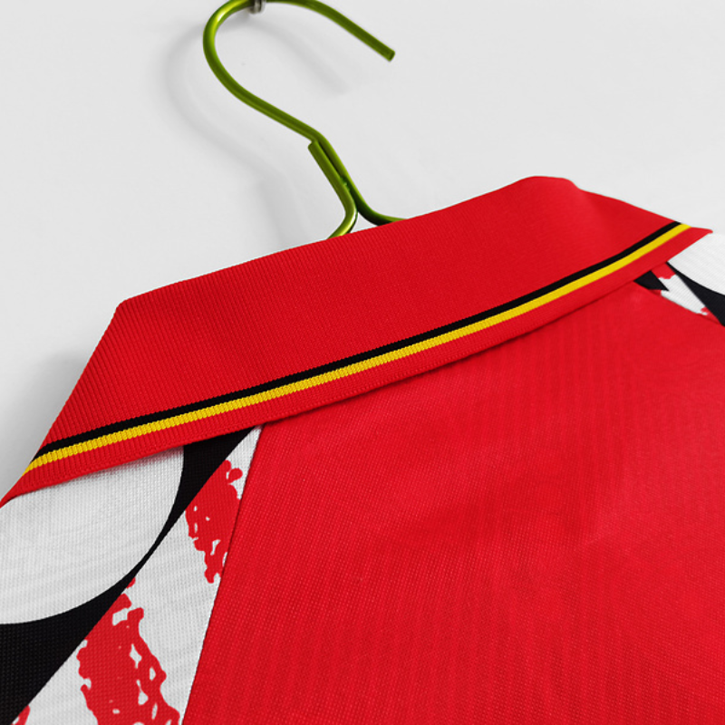 camisa-camiseta-selecao-selecao-belga-belgica-belgica-diadora-versao-versao-torcedor-masculina-1995-home-casa-i-principal-1-vermelha-vermelho-amarela-amarelo-branca-branco-retro-retro_e3ae0175-e89f-46d7-b9b2-5ed9d28015a9