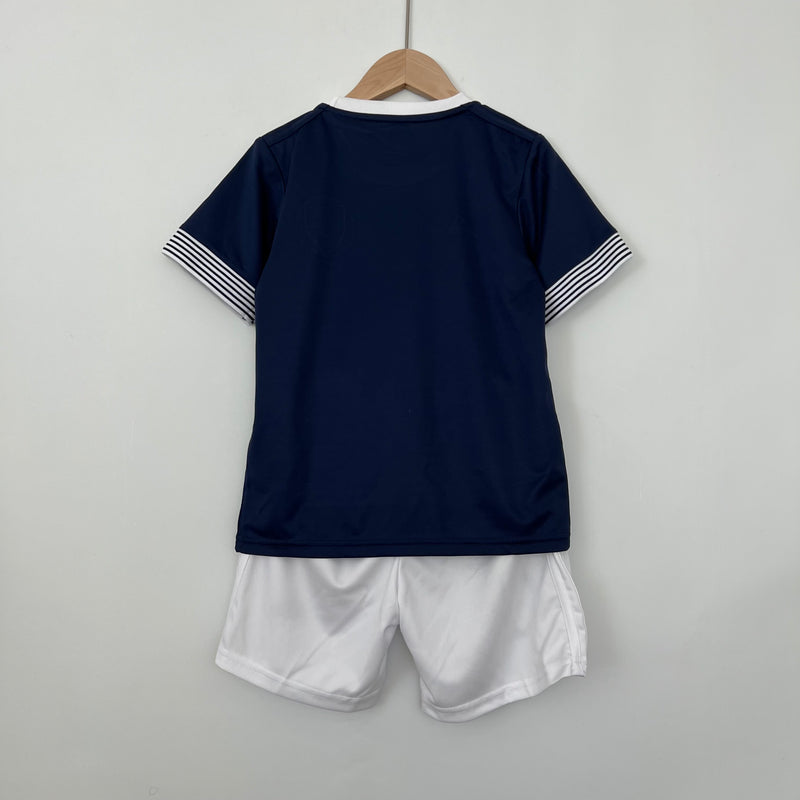 camisa-camiseta-selecao-selecao-escocia-escocia-escosesa-adidas-versao-versao-torcedor-conjunto-infantil-shorts-23-24-comemorativa-150-anos-azul-amarela-amarelo_4