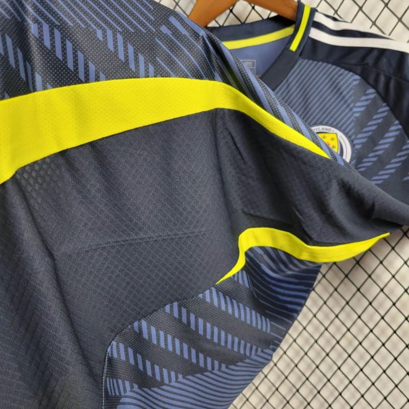 camisa-camiseta-selecao-selecao-escocia-escocia-escosesa-adidas-versao-versao-torcedor-masculina-24-25-home-casa-i-principal-1-azul-amarela-amarelo_10