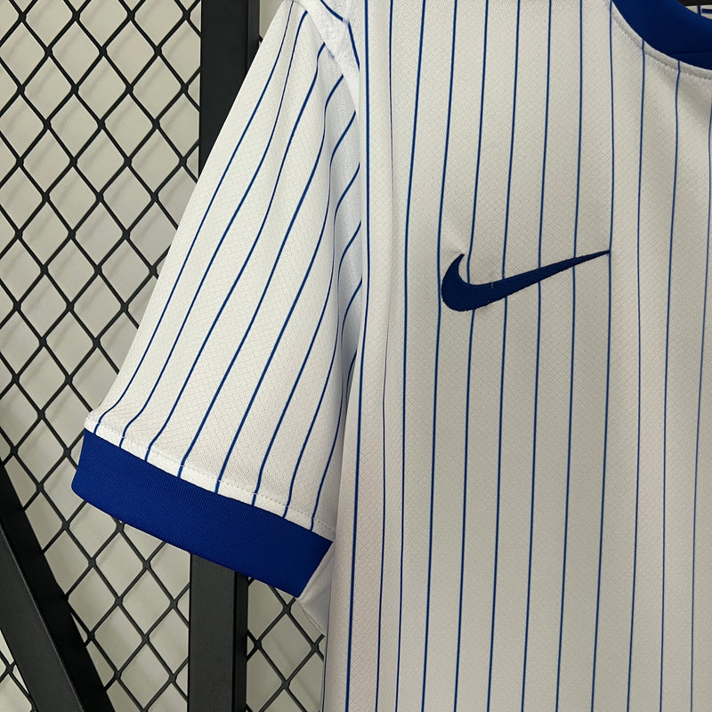 camisa-camiseta-selecao-selecao-francesa-franca-franca-nike-versao-versao-torcedor-masculina-24-25-away-fora-ii-secundaria-2-azul-branca-branco-vermelha-vermelho_2