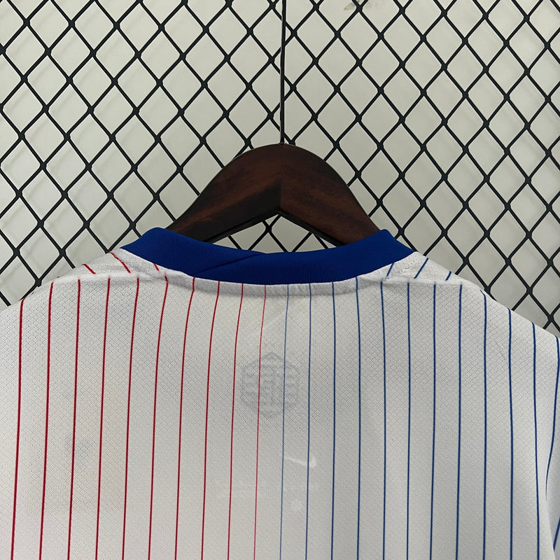 camisa-camiseta-selecao-selecao-francesa-franca-franca-nike-versao-versao-torcedor-masculina-24-25-away-fora-ii-secundaria-2-azul-branca-branco-vermelha-vermelho_3