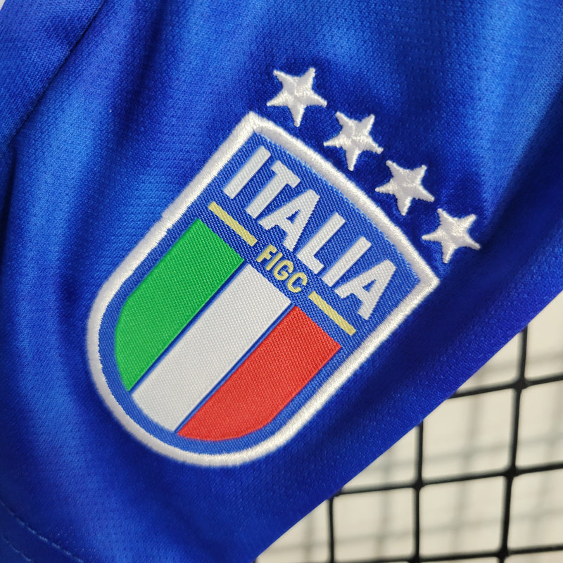 camisa-camiseta-selecao-selecao-italiana-italia-italia-adidas-versao-versao-torcedor-conjunto-infantil-shorts-23-24-home-casa-i-principal-1-azul-verde-vermelha-vermelho-branca-branco_d91c96d3-734a-4351-a84b-24091930c551