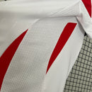 camisa-camiseta-selecao-selecao-italiana-italia-italia-adidas-versao-versao-torcedor-feminina-24-25-away-fora-ii-secundaria-2-azul-verde-vermelha-vermelho-branca-branco_7