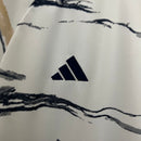 camisa-camiseta-selecao-selecao-italiana-italia-italia-adidas-versao-versao-torcedor-masculina-23-24-away-fora-ii-secundaria-2-azul-verde-vermelha-vermelho-branca-branco-preto-preta_6