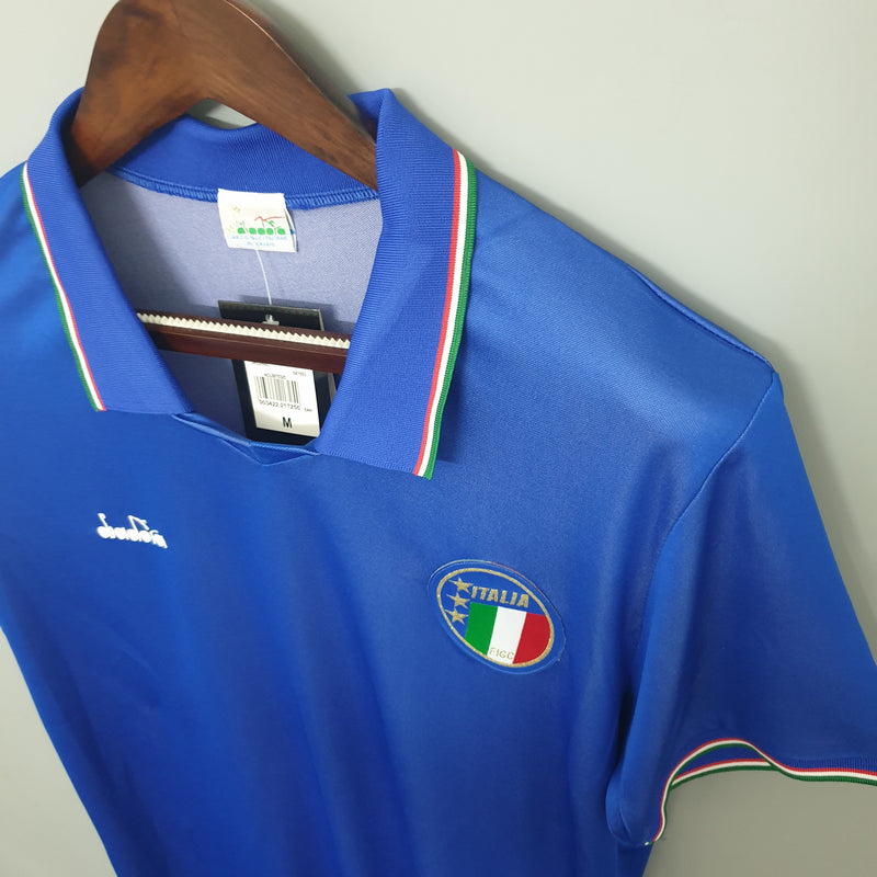 camisa-camiseta-selecao-selecao-italiana-italia-italia-diadora-versao-versao-torcedor-masculina-1990-home-casa-i-principal-1-azul-verde-vermelha-vermelho-branca-branco-preto-preta-ret_3ca388c8-e5af-4265-bbf3-401ee74f53f8
