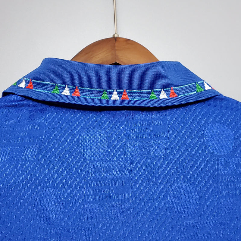 camisa-camiseta-selecao-selecao-italiana-italia-italia-diadora-versao-versao-torcedor-masculina-1994-home-casa-i-principal-1-azul-verde-vermelha-vermelho-branca-branco-preto-preta-ret_d9313c9c-fa1e-4895-827a-f0499eef772e