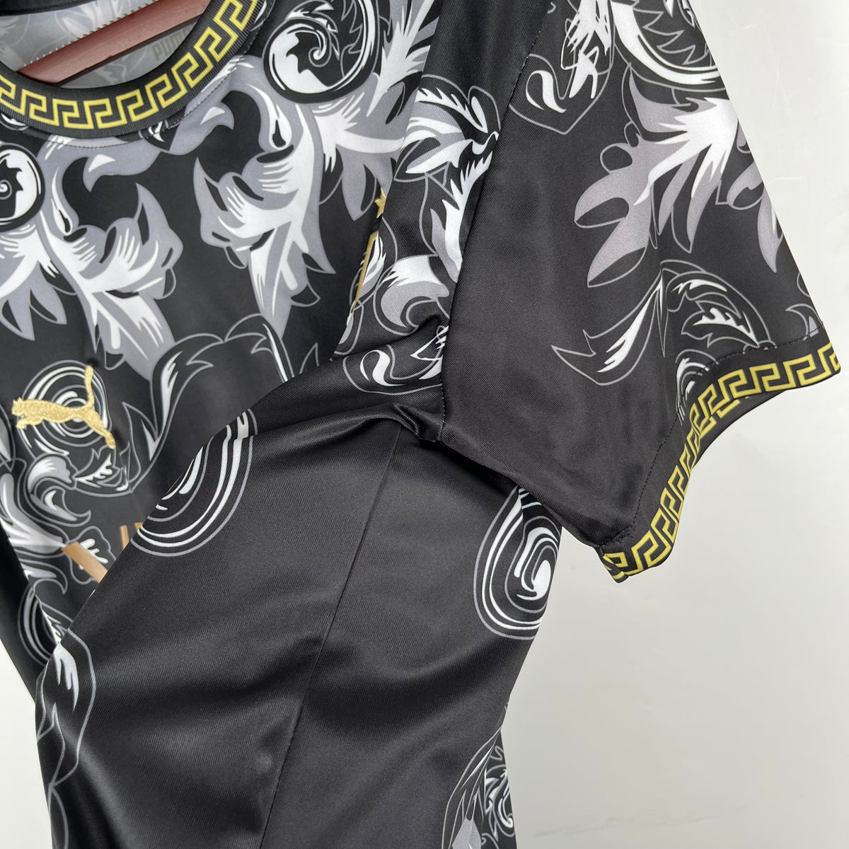 PUMA VERSACE イタリア代表シャツ Lサイズ camisa-selecao-italia-x-