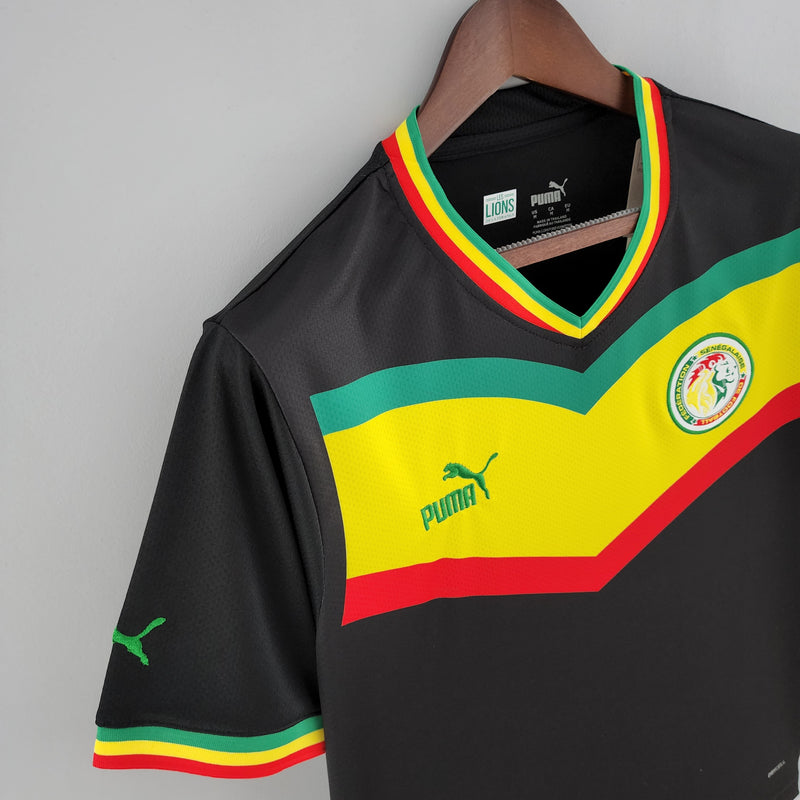 camisa-camiseta-senegal-selecao-selecao-senegalesa-puma-versao-versao-torcedor-masculina-22-23-away-fora-ii-secundaria-2-sadio-sadio-mane-mane-preto-preta-amarelo-amarela_5