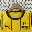 camisa-camiseta-shorts-borussia-dortmund-puma-1_1-versao-versao-torcedor-conjunto-infantil-kids-24-25-home-casa-i-principal-1-amarela-amarelo-preta-preto_5