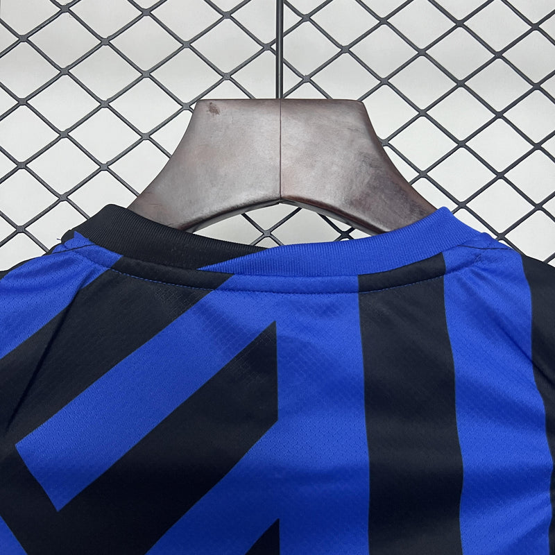 camisa-camiseta-shorts-inter-de-milao-milao-nike-betsson-sport-versao-versao-torcedor-conjunto-infantil-kids-24-25-home-casa-i-principal-1-azul-preta-preto_3