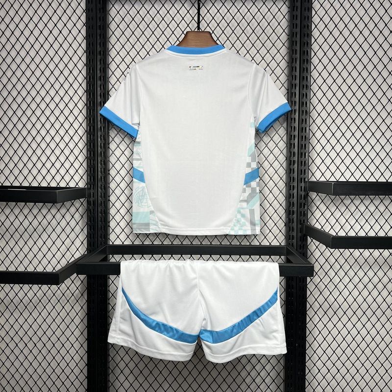 camisa-camiseta-shorts-olympique-marseille-puma-cmacgm-versao-versao-torcedor-conjunto-infantil-kids-24-25-home-casa-i-principal-1-azul-branca-branco_4