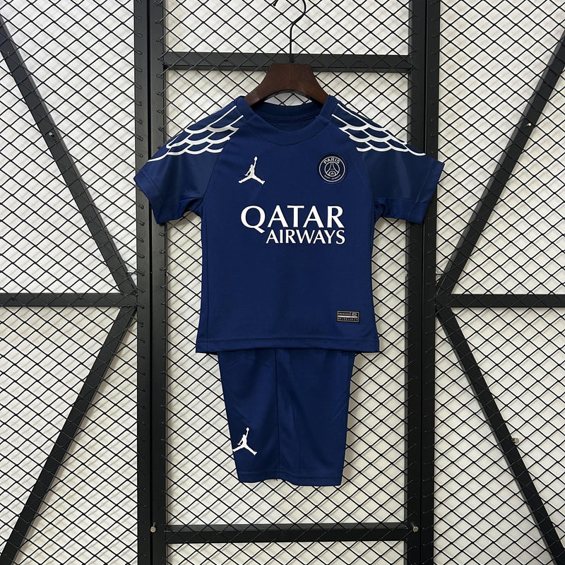 camisa-camiseta-shorts-paris-saint-germain-psg-jordan-qatar-airways-versao-versao-torcedor-conjunto-infantil-kids-24-25-fourth-away-fora-iv-quarta-4-branca-branco-azul_1