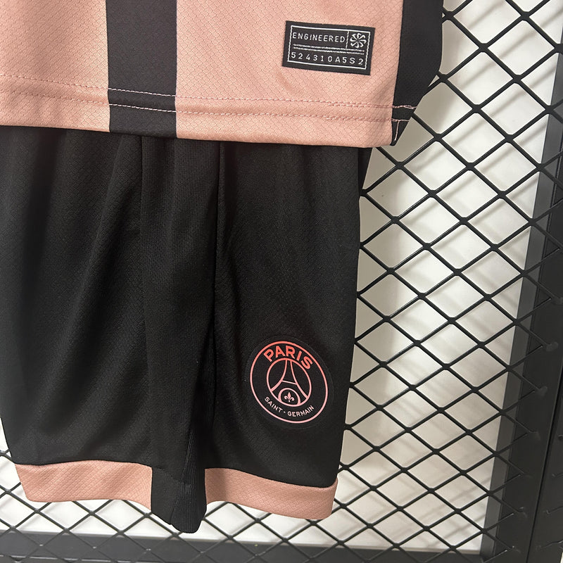 camisa-camiseta-shorts-paris-saint-germain-psg-jordan-qatar-airways-versao-versao-torcedor-conjunto-infantil-kids-24-25-third-away-fora-iii-terceira-3-bege-preta-pret_4