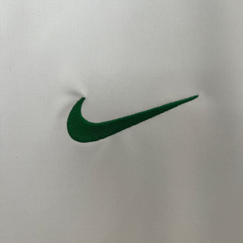 camisa-camiseta-sporting-lisboa-nike-betano-super-bock-versao-versao-torcedor-masculina-24-25-away-fora-ii-secundaria-2-verde-branco-branca_7