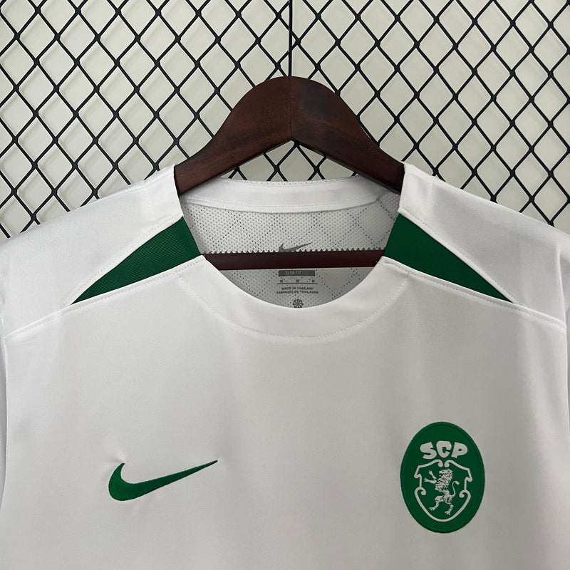 camisa-camiseta-sporting-lisboa-nike-betano-super-bock-versao-versao-torcedor-masculina-24-25-away-fora-ii-secundaria-2-verde-branco-branca_8