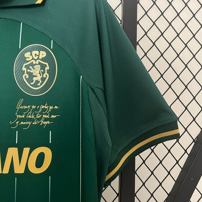 camisa-camiseta-sporting-lisboa-nike-betano-super-bock-versao-versao-torcedor-masculina-24-25-edicao-edicao-especial-verde-branco-branca-preta-preto-dourada-dourado_8