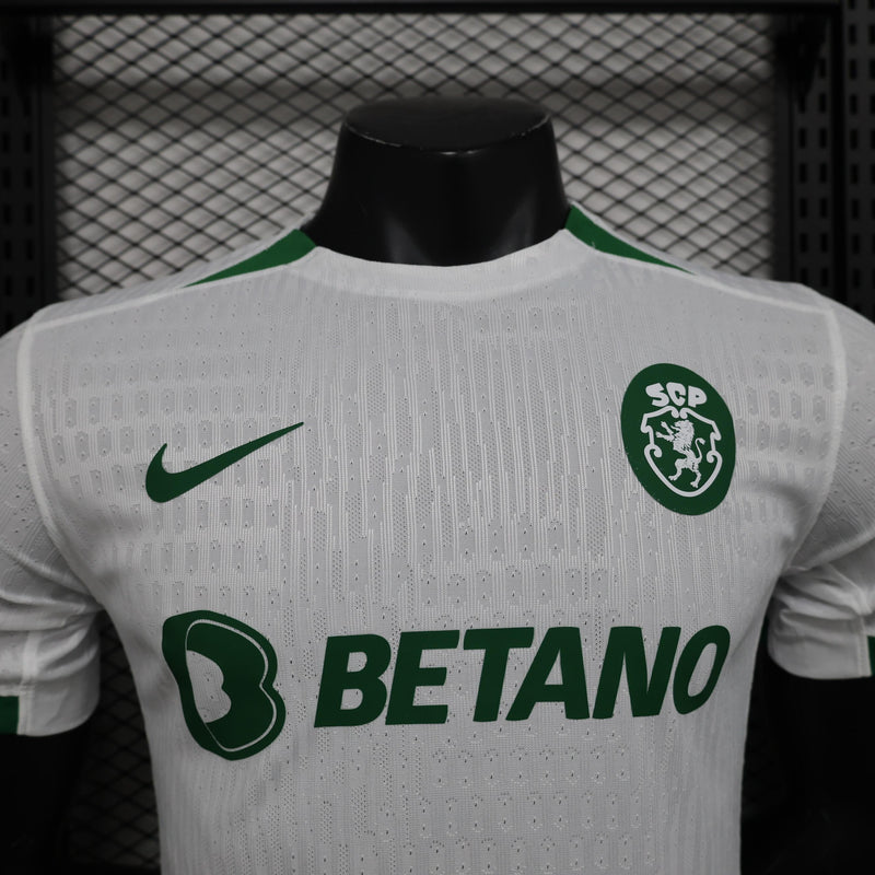camisa-camiseta-sporting-lisboa-nike-betano-versao-versao-jogador-masculina-24-25-away-fora-ii-secundaria-2-verde-branca-branco_9