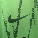 camisa-camiseta-sporting-lisboa-nike-betano-versao-versao-torcedor-masculina-24-25-third-away-fora-iii-terceira-3-verde_4