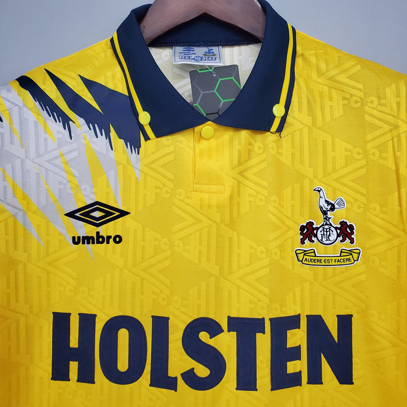 camisa-camiseta-tottenham-spurs-umbro-holsten-versao-torcedor-masculina-92-94-away-fora-secundaria-ii-2-amarela-amarelo-azul-retro_4