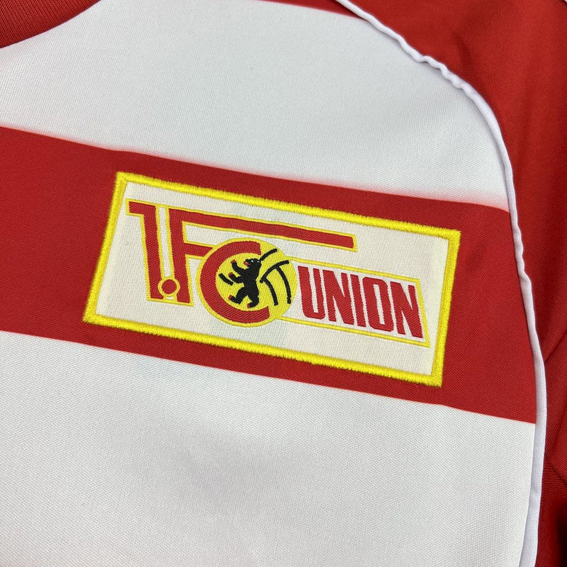 camisa-camiseta-union-berlin-adidas-versao-torcedor-masculina-25-26-home-casa-i-principal-1-vermelha-vermelho-branca-branco_4