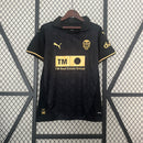 camisa-camiseta-valencia-puma-tm-real-estate-group-versao-versao-torcedor-masculina-24-25-away-fora-ii-secundaria-2-preta-branca-preto-branco-dourada-dourado_1