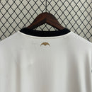 camisa-camiseta-valencia-puma-tm-real-estate-group-versao-versao-torcedor-masculina-24-25-home-casa-i-principal-1-preta-branca-preto-branco-dourada-dourado_4