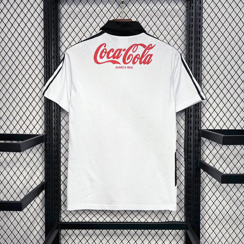camisa-camiseta-vasco-da-gama-finta-coca-cola-versao-torcedor-masculina-1988-away-fora-ii-secundaria-2-preta-preto-branca-branco-retro_3
