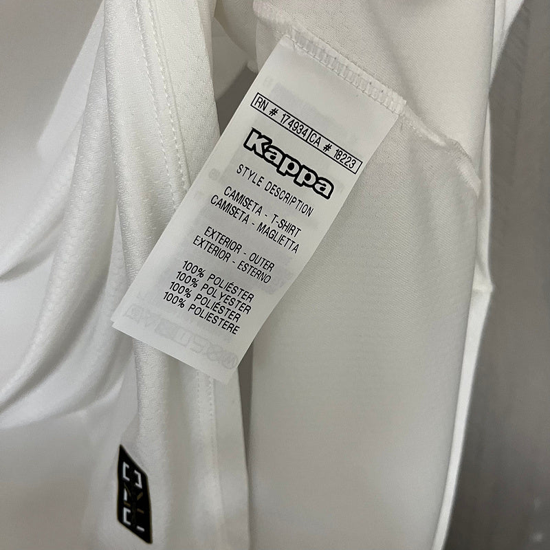 camisa-camiseta-vasco-da-gama-kappa-versao-torcedor-masculina-24-25-treino-pre-jogo-respeito-igualdade-inclusao-preta-preto-branca-branco-azul-laranja_3