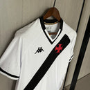 camisa-camiseta-vasco-da-gama-kappa-versao-torcedor-masculina-25-26-away-fora-ii-secundaria-2-preta-preto-branca-branco_2