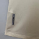 camisa-camiseta-vasco-da-gama-kappa-versao-versao-torcedor-feminina-22-23-edicao-edicao-especial-branco-branca-dourada-dourado-payet_4