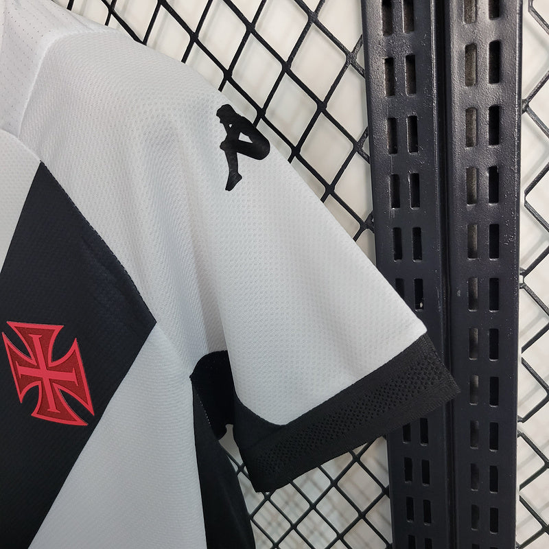 camisa-camiseta-vasco-da-gama-kappa-versao-versao-torcedor-feminina-23-24-away-fora-2-ii-secundaria-preta-preto-branca-branco-payet_10