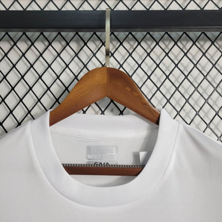 camisa-camiseta-vasco-da-gama-kappa-versao-versao-torcedor-masculina-23-24-goleiro-goalkeeper-gabriel-pec-payet-branca-branco-dourada-dourado_10