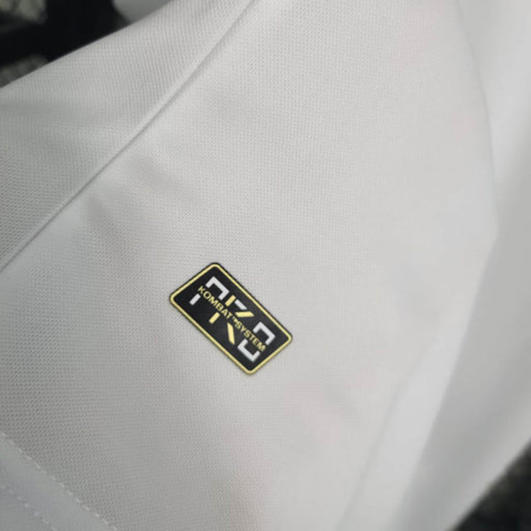 camisa-camiseta-vasco-da-gama-kappa-versao-versao-torcedor-masculina-23-24-goleiro-goalkeeper-gabriel-pec-payet-branca-branco-dourada-dourado_11