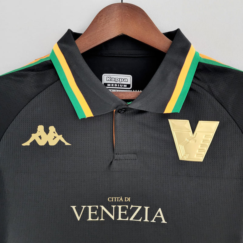 camisa-camiseta-venezia-kappa-versao-versao-torcedor-masculina-22-23-home-casa-i-principal-1-preta-preto-dourada-dourado_4