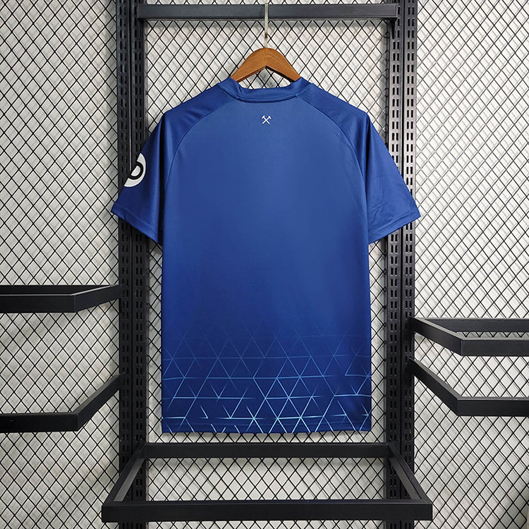 camisa-camiseta-west-ham-umbro-betway-versao-versao-torcedor-masculina-23-24-third-away-fora-iii-terceira-3-paqueta-lucas-paqueta-azul-claro-clara-escuro-escura_7