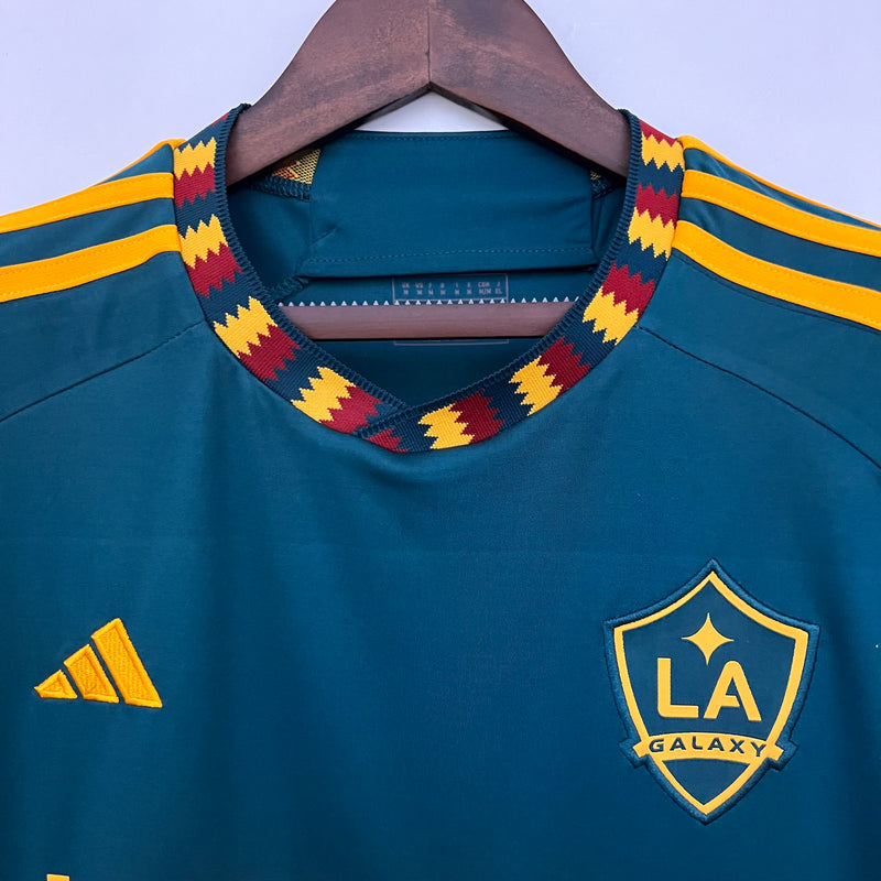 la-galaxy-los-angeles-adidas-masculina-ii-away-herbalife-nutrition-beckham-david-fora-dois-secundario_8