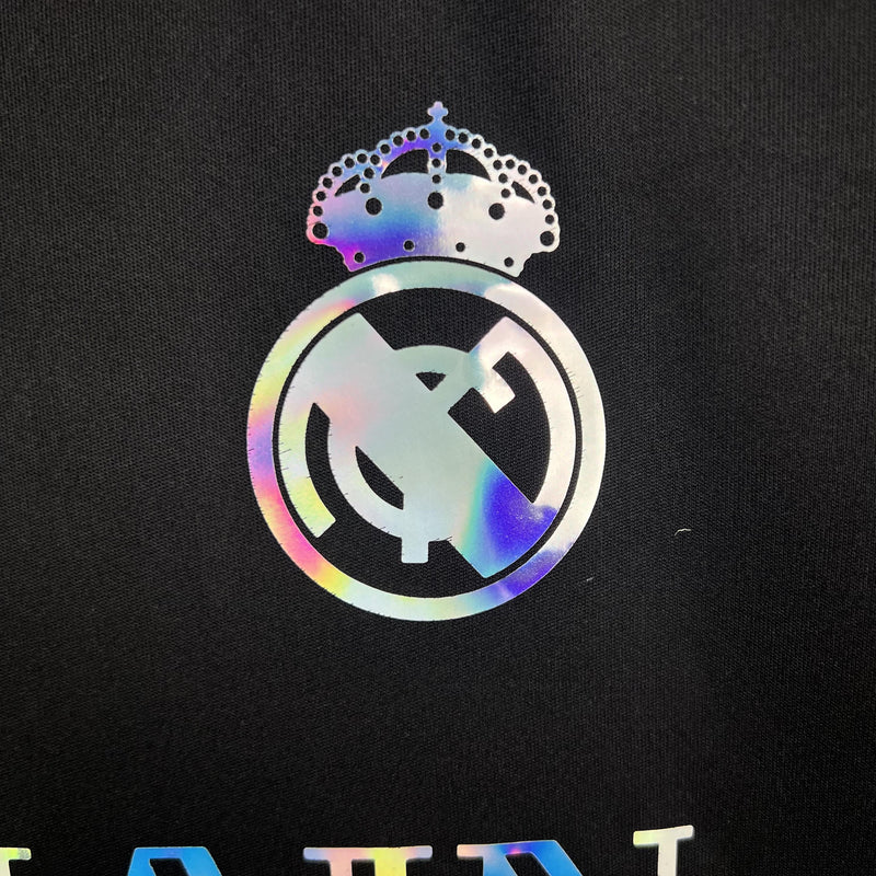 real-madrid-torcedor-versao-versao-masculina-adidas-balmain-23-24-preto-preta-refletiva-camisa-camiseta-edicao-edicao-especial-paris_4