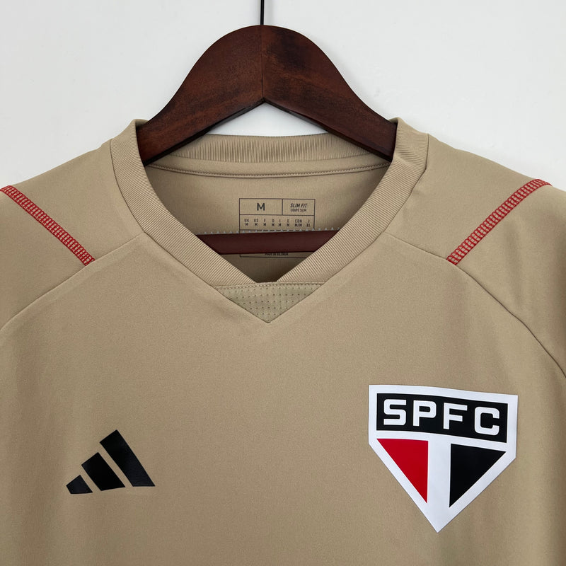 sao-paulo-sao-spfc-adidas-sports-bet-io-jogador-masculina-versao-versao-james-rodrigues-23-24-20-vermelha-vermelho-marrom-treino-treinamento-ii-2-segunda_2